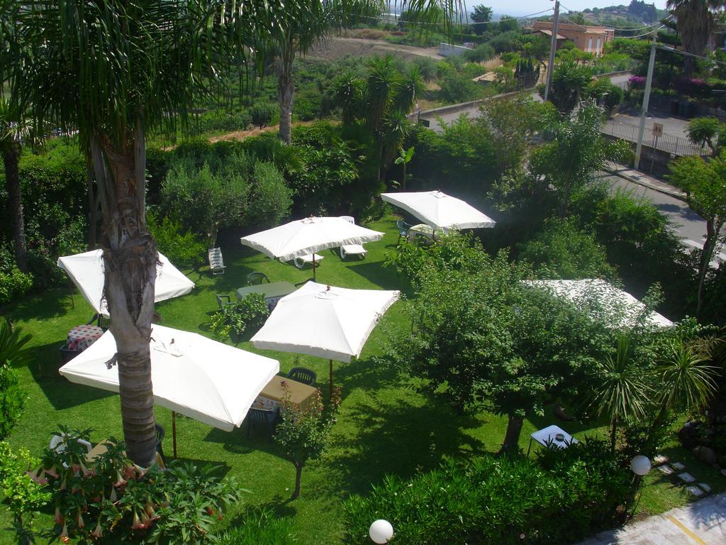 Villa Delle Vacanze 퓨메프레도 디 시실리아 외부 사진