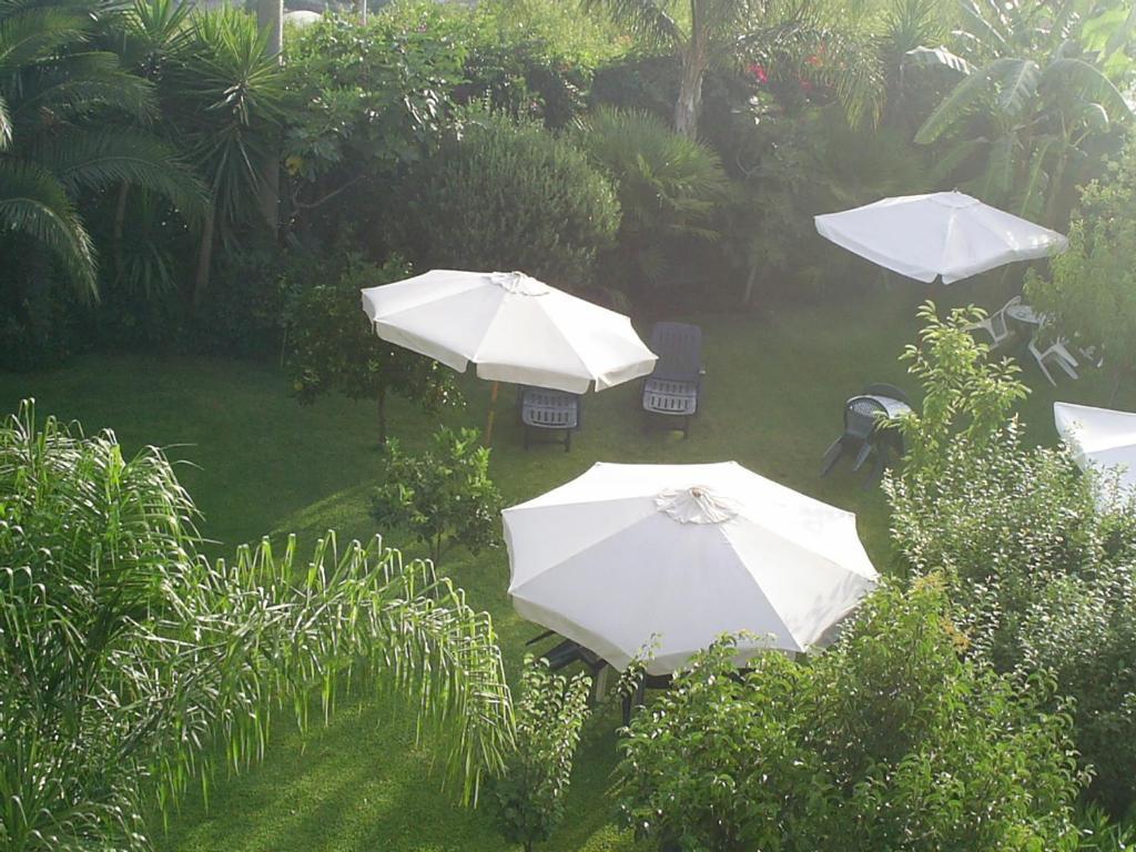 Villa Delle Vacanze 퓨메프레도 디 시실리아 외부 사진