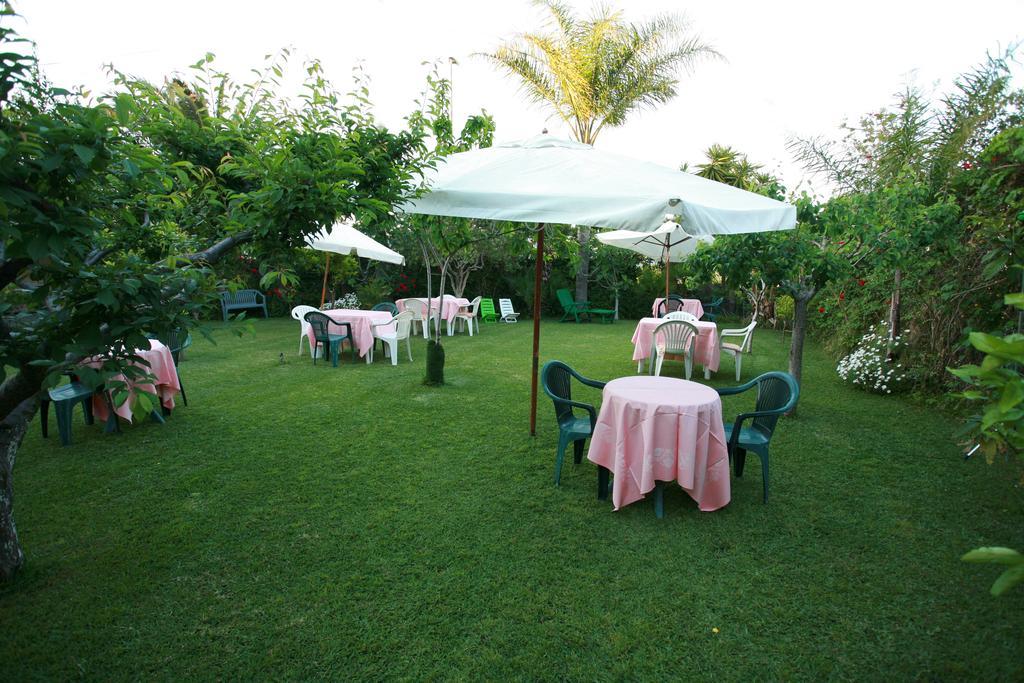 Villa Delle Vacanze 퓨메프레도 디 시실리아 외부 사진