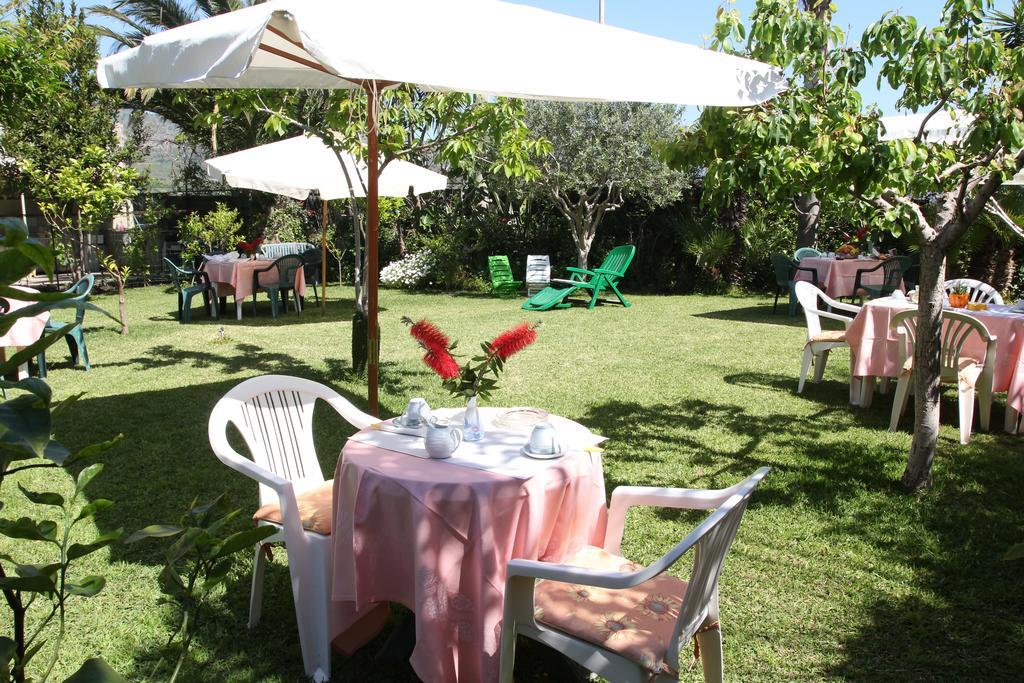Villa Delle Vacanze 퓨메프레도 디 시실리아 외부 사진