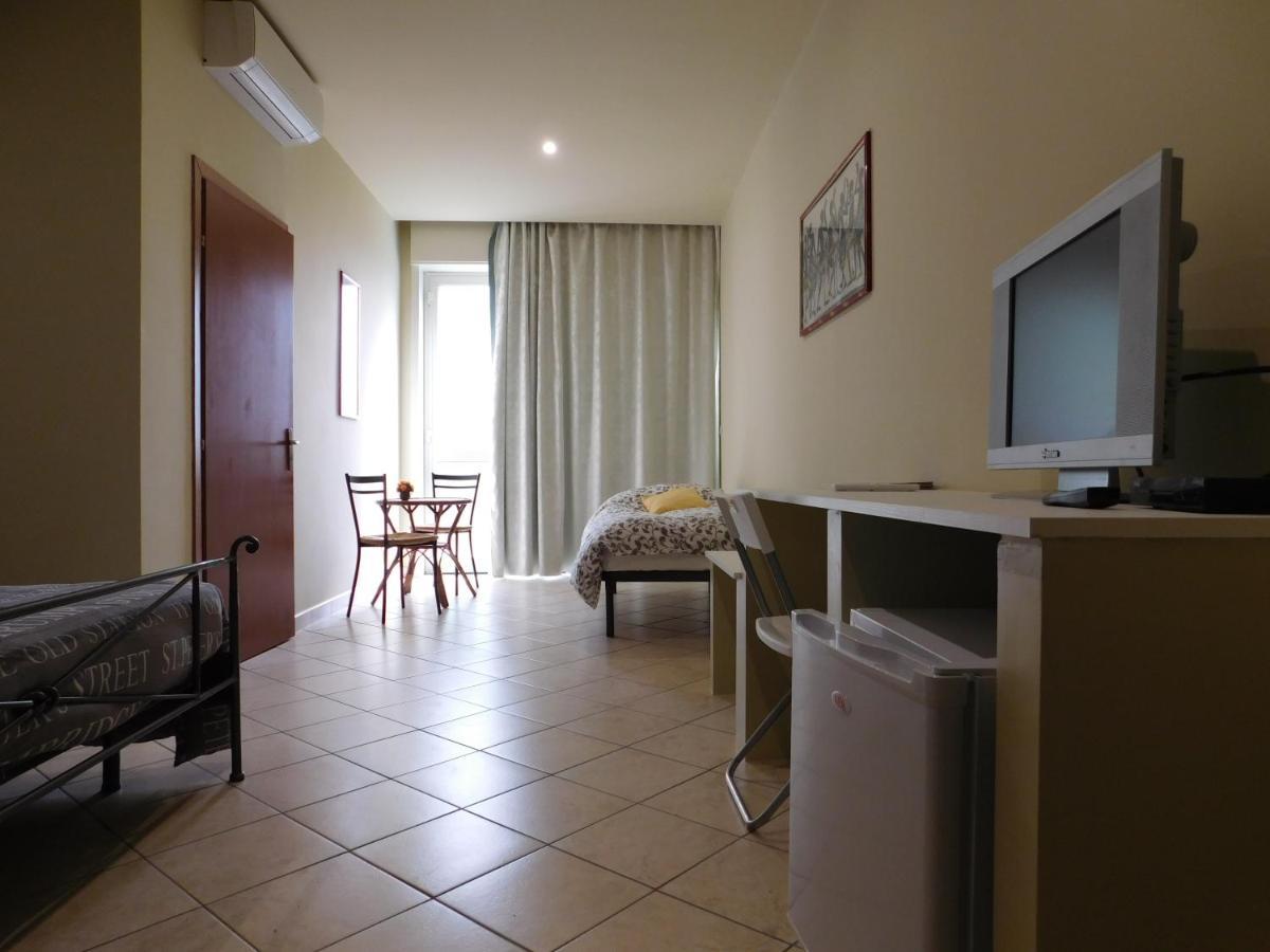 Villa Delle Vacanze 퓨메프레도 디 시실리아 외부 사진