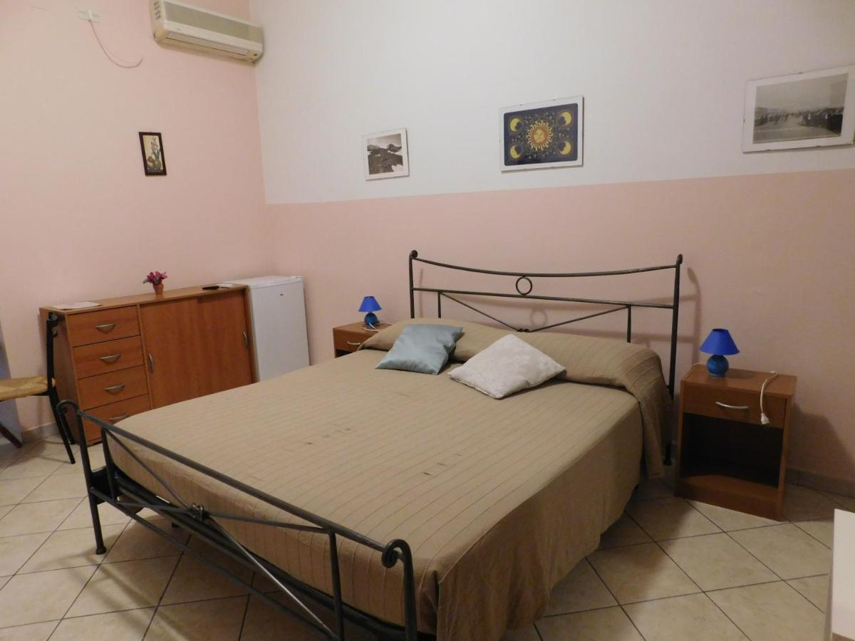 Villa Delle Vacanze 퓨메프레도 디 시실리아 외부 사진